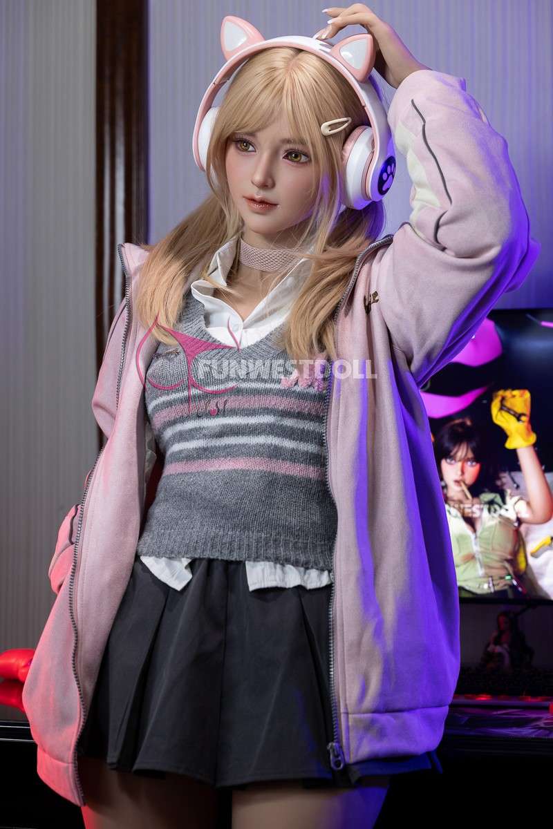 159cm (5ft2") Blonde Gamer S-TPE Sex Doll – Exquisite Asian - A-Cup - In Stock | US Only - Image 8
