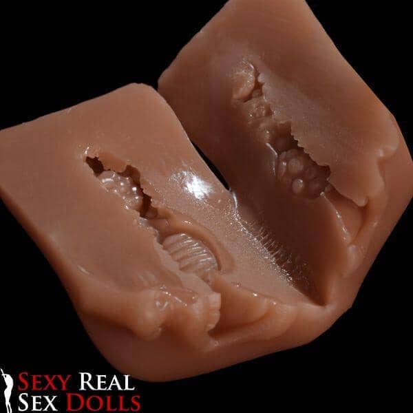 9.5cm (3.7") Blowjob Mouth Masturbator (Model# LY0010) - Image 11